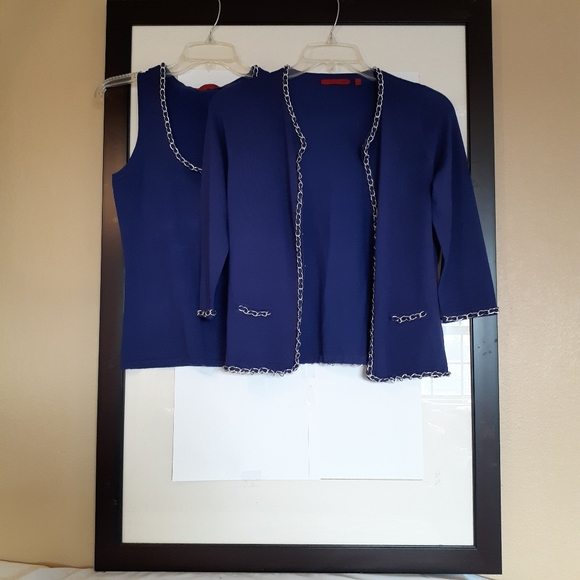 Chain Trimmed Twin Set - Picture 1 of 2